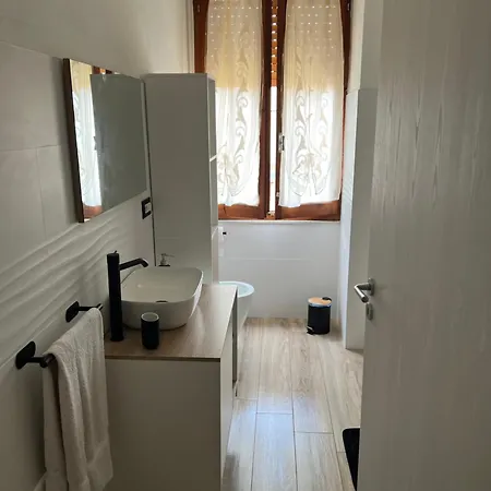L'aurora Apartment *